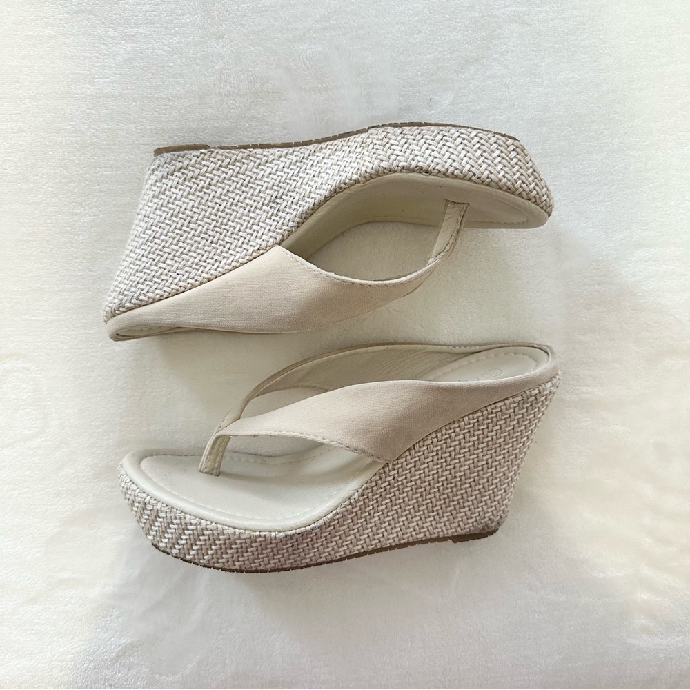 Wedge sandals